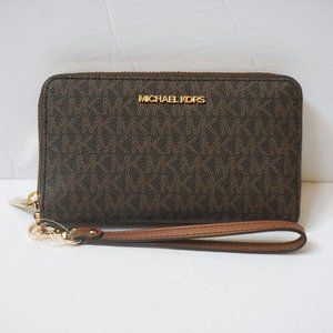 Michael Kors Jet Set Travel Large Phone Case Wristlet Wallet MK Brown Luggage